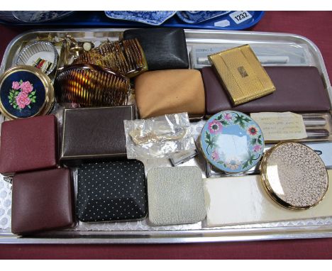 Assorted Vintage Gents Cufflinks, Pens, Ladies Compacts, etc:- One Tray