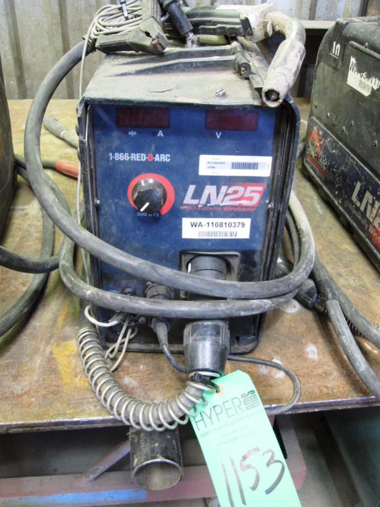 Red D Arc Welderentals Ln25 Pro Extreme Wire Feeder S N U1110810379