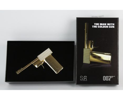 James Bond The Man With the Golden Gun - Factory Entertainment 1:2 replica model of the gun, boxed, 27 x 17 x 7 cm and an art