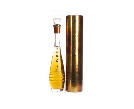 JOHNNIE WALKER DECO Blended Scotch Whisky. 350ml, 40% volume, in tube.