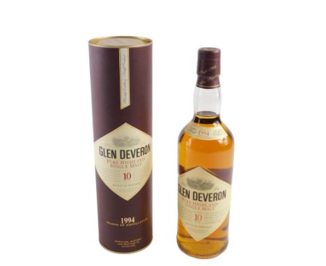 A bottle of Glen Deveron single malt Scotch whisky, aged ten years, 1994, 70cl, with tube case.