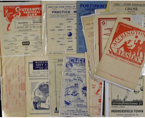 Assorted 1940s Football Programmes to include 48/49 Accrington Stanley v Mansfield Town, Arsenal v Newcastle United, 45/46 As