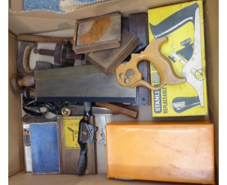 Woodworking Tools including Stanley RB10 and 4 planes (both boxed) various squares, gouges, moulding plane and other in one b