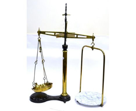 W & T Avery Pan Scales to weigh 10lb, with circular ceramic plate for payload and brass pan for weights, beam stamped VR L3 (