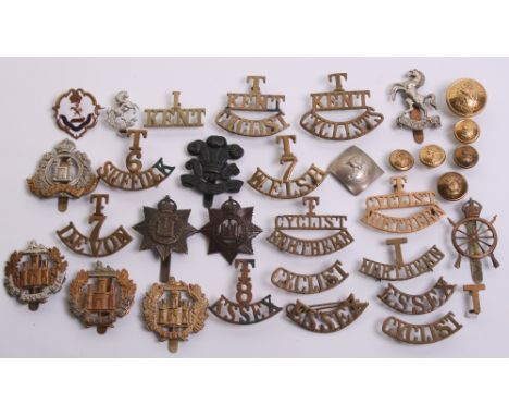 Selection of British Army Cyclist Battalion's Badges consisting of brass T 7 DEVON shoulder title accompanied by a officers s