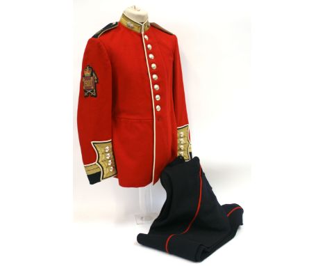 Post 1953 Grenadier Guards Colour Sergeants / Warrant Officers Dress Tunic of fine red cloth with stand up collar decorated w