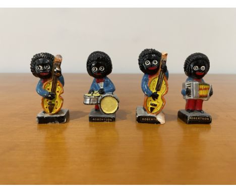 A Group of Vintage Robertson's Plaster Jazz Band Figures Damaged as can be seen in the pictures
These items are listed on the