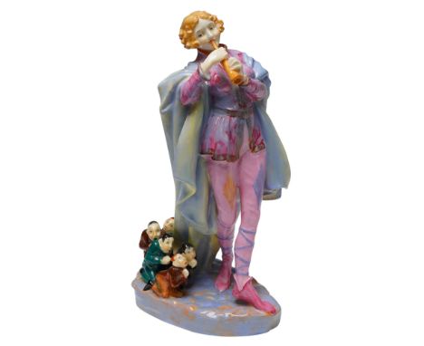 This vintage Royal Doulton figurine titled Modern Piper HN756 depicts the legendary character in vibrant hand painted detail,
