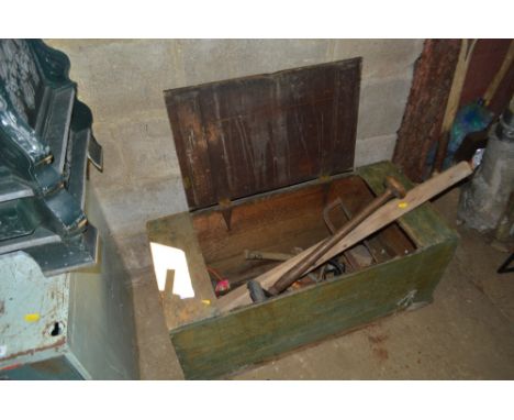 A carpenter's tool chest and contents