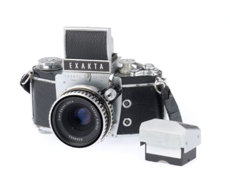 A Ihagee Exakta Varex IIa 35mm SLR Camera, silver, serial number 358459, body G, shutter working, fitted with waist-level vie