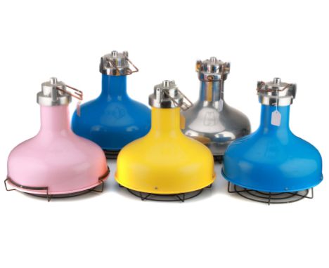 A Collection of 5 Enamelled Ships Lamps, each lamp with polished cast aluminium tops with 'OCEANIC, CAT. NO. 1530' cast into 