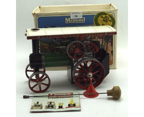 Mamod Traction Engine, model T.E.la, in the original box with instruction manual