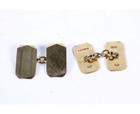 A pair of 9ct yellow gold cufflinks, of octagonal form with engine turned decoration, 7.5g