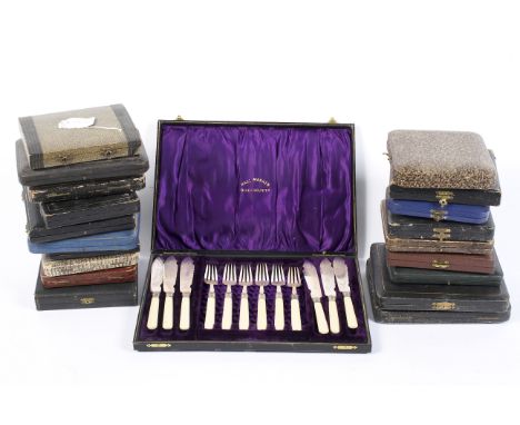 A set of six Edwardian&nbsp;silver-mounted fish knives and forks, the mounts Sheffield 1906, in a fitted case and various fla