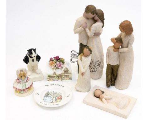 A Wade badger, a Beswick 'Old Woman who lived in a Shoe', 'Knitting', Royal Albert Country Roses, 'Cottage' figurines by @Wil