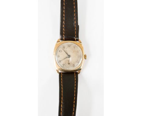 A vintage gent's 9ct gold Rotary wristwatch.