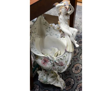 A Continental ceramic jardiniere (af)
