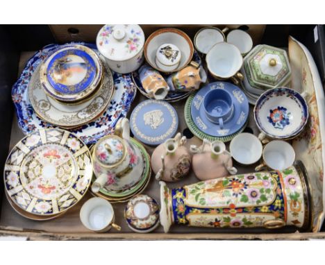 A collection of ceramics, including Noritake, Wedgwood, Royal Worcester, Minton, Royal Crown Derby Imari ware, Wade, etc 