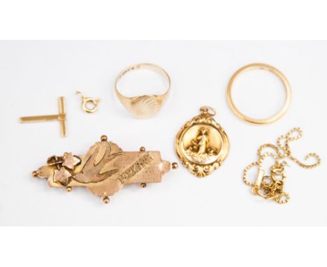 A 9ct gold Mizpah brooch, St Christopher medallion chain and signet ring, 2 grams approximately, together with 22ct ring (3.2