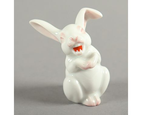 FIGUR "LACHENDER HASE", dezent farbig staffiert, H 5,5, Entwurf Max Hermann FRITZ, ROSENTHAL, 20.Jh.