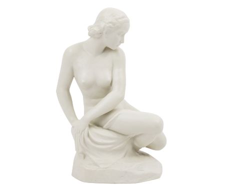 ROSENTHAL 'Sitzendes Mädchen', 1941, auf einem Felssockel sitzende Aktfigur nach einem Entwurf von Rudolf Kaesbach 1937, Bisk