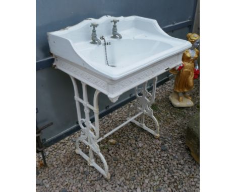 Cast iron washstand and basin - Approx W: 71cm&nbsp; D: 53cm&nbsp; H: 93cm