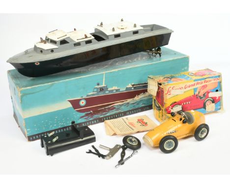 Schuco car and Victory Models boat: (1) Schuco 1070 Grand Prix Racer, racing no. 1, various tools and key, leaflet, Poor box,