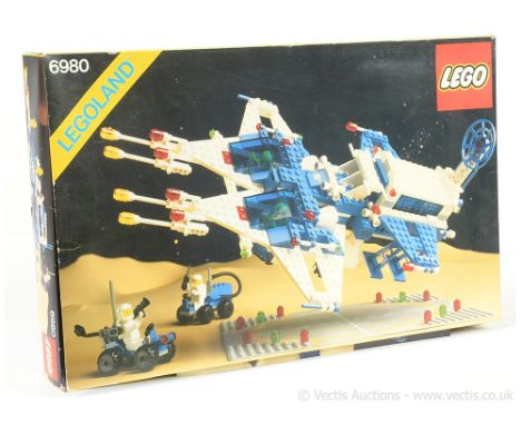 Lego Legoland 6980 Classic Space Series - Galaxy Commander - appears to have had some light use but contents appear generally