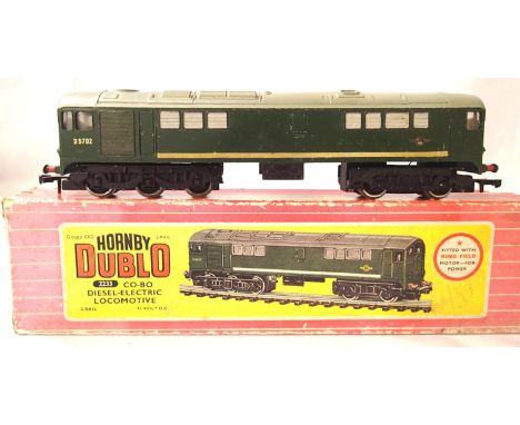 Hornby Dublo 2233 Co-Bo Diesel D5702, Green Late Crest, with instructions. Good - very good condition, marks and rubs, box is
