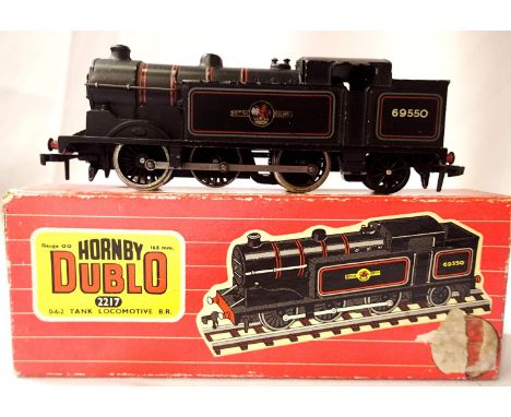 Hornby Dublo 2217 0.6.2 tank loco, Black Late Crest 69550. Very good condition, some marks/paint touch ins etc, box is fair. 