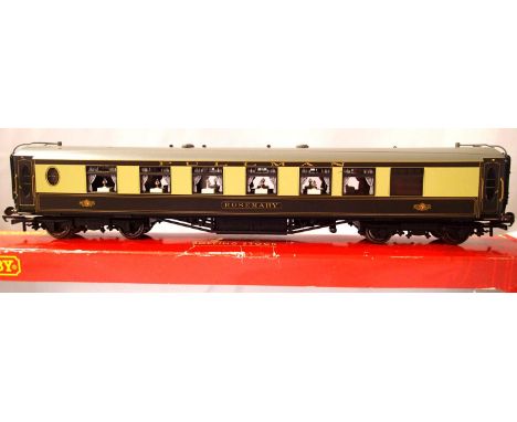 Horny R4426 Pullman First Class parlour car Rosemary, with lights, excellent condition, box with storage wear. P&amp;P Group 