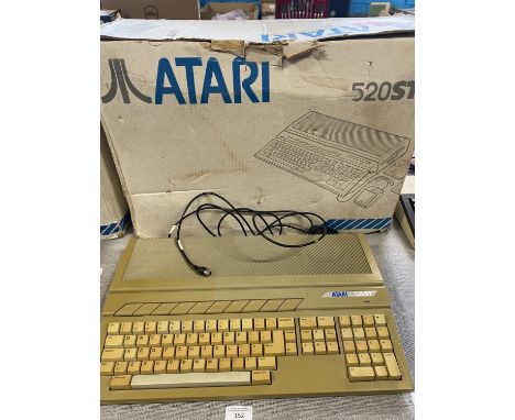 A boxed Atari 520ST console (powers up) 