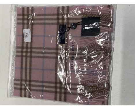A new with tags Burberry 100% lambs wool pink long scarf 166 x 38cm 