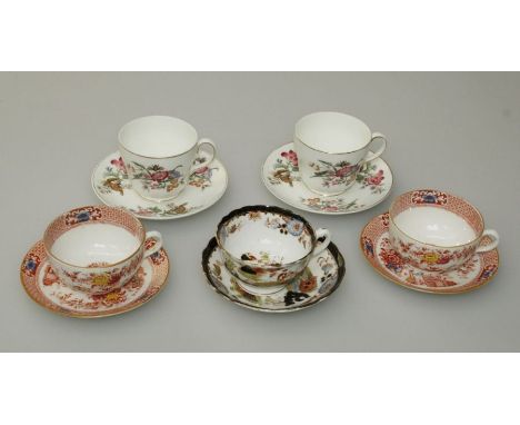 A Wedgwood Sandon six place tea service, six mid 19th century English tea cups and saucers transfer decorated in the Oriental