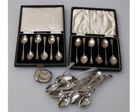 Henry Wilkinson, a set of twelve silver teaspoons with bright cut decorated handles, Sheffield 1906, together with two cased 