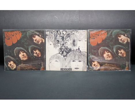 Vinyl - 3 The Beatles LP's to include 2 copies of Rubber Soul (PMC 1267) both with The Gramophone Co Ltd and Sold In UK to la