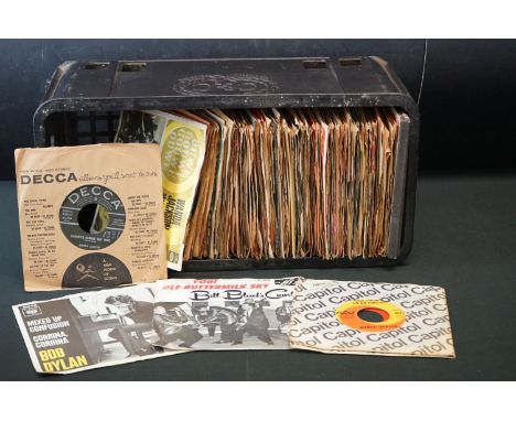 Vinyl - Over 100 US &amp; European mainly Rock N Roll &amp; Rockabilly singles featuring some demos including Wanda Jackson, 