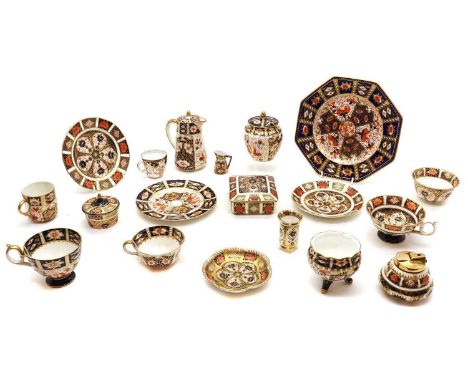 A composite Royal Crown Derby Imari porcelain tea service, comprising a teapot, 13.5cm high, a breakfast cup, 6.5cm wide, six