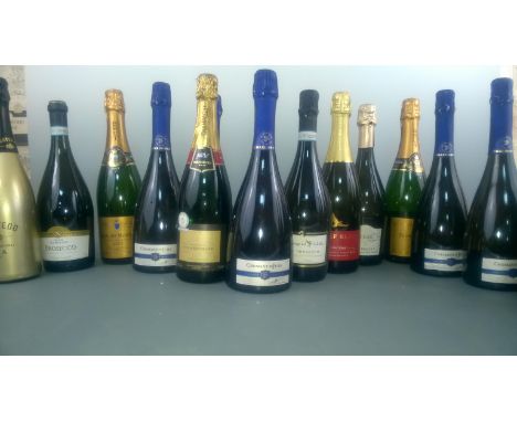 *18 x bottles assorted champagne,Prosecco and sparkling wine.