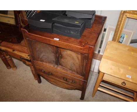 A Georgian mahogany tray top night commode 