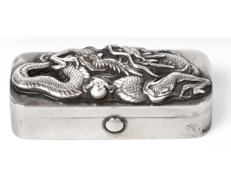 A Japanese Silver Snuff Box, Sanju Saku (terrapin within a triangle mark), 1st half 20th century, rounded rectangular, the co