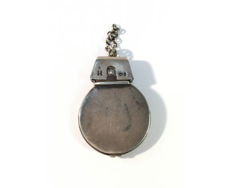 A silver snuff mull/box, hall marked London 1868, EB WB