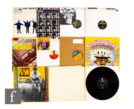 The Beatles and related - A collection of LPs, to include The White Album PCS7067 numbered 0215892, Magical Mystery Tour&nbsp