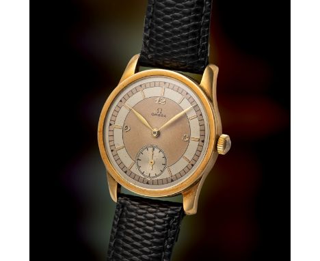 A RARE GENTLEMAN'S SIZE 18K SOLID GOLD OMEGA "CALATRAVA" WRIST WATCHCIRCA 1935, TWO TONE SECTOR DIAL WITH QUARTERLY APPLIED B