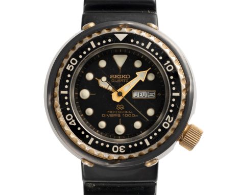 A GENTLEMAN'S SIZE TITANIUM & CERAMIC SEIKO MARINE MASTER PROFESSIONAL 1000M DIVERS WRIST WATCHCIRCA 1989, REF. 7C46-7009 "GO