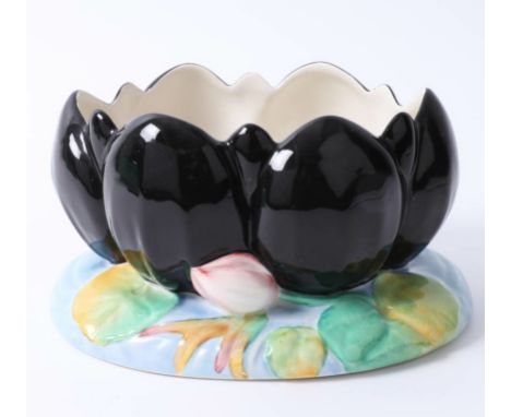 Clarice Cliff, Black Lilly centre piece (Newport Pottery) height 13cm.