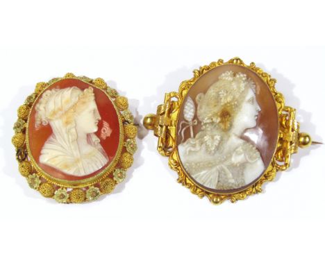 A 19thC Italian cameo portrait brooch, of a bacchanalian female, in high relief, in a rococo yellow metal frame, 5cm high, an