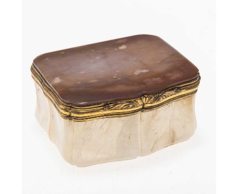 A FINE AGATE AND QUARTZ GILT-METAL MOUNTED TABLE SNUFF BOX c.1750, possibly Dresden, of bombe form. 7.6cm wide
