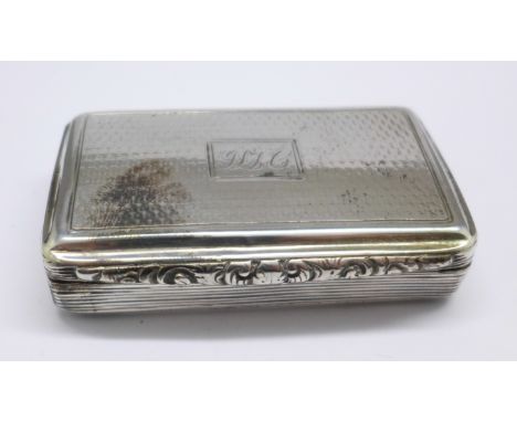 A Georgian snuff box, marks worn