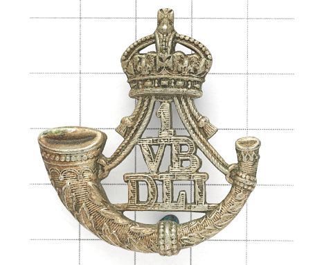 1st VB (Stockton on Tees) Durham Light Infantry cap badge circa 1901-08. Die-stamped white metal crowned strung bugle, “1 / V